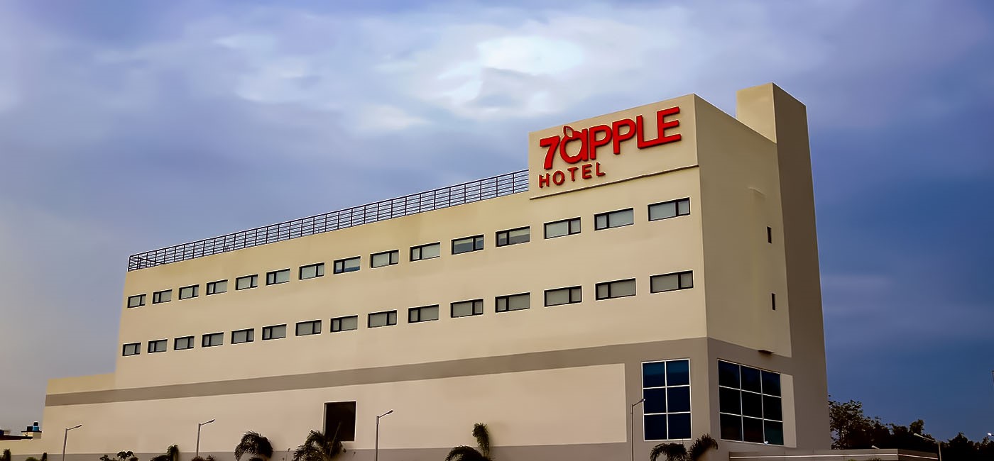 7 Apple Hotels